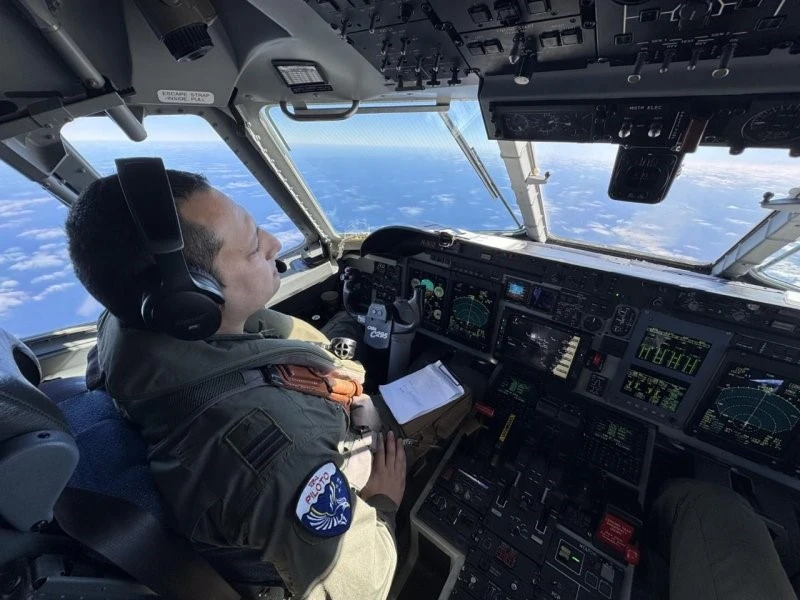 Avi�n de exploraci�n aeromar�tima Airbus C-295 Persuader de la Armada de Chile, sobrevolando el Oc�ano Pac�fico en fiscalizaci�n pesquera (Foto: Armada de Chile)